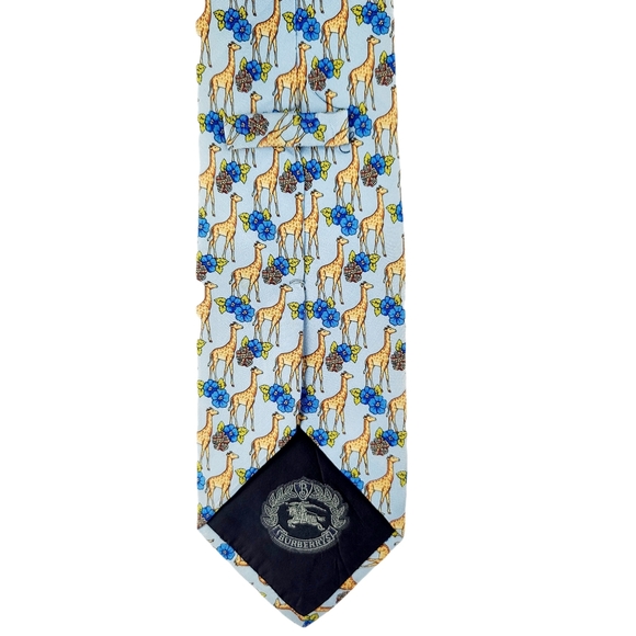 Burberry London Printed Silk Tie - Picture 2 of 4